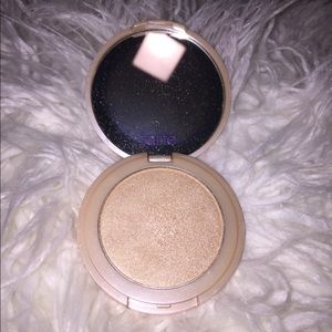 Tarte Highlighter 5.6 Ounces